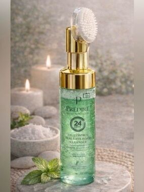 Predire Oil Control Lava Foam Cleanserw W/Silicone Brushhead ~ Retail $150